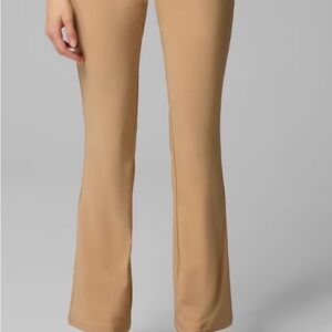 Brand new Columbia Women's All Seasons™ Bootcut Pants